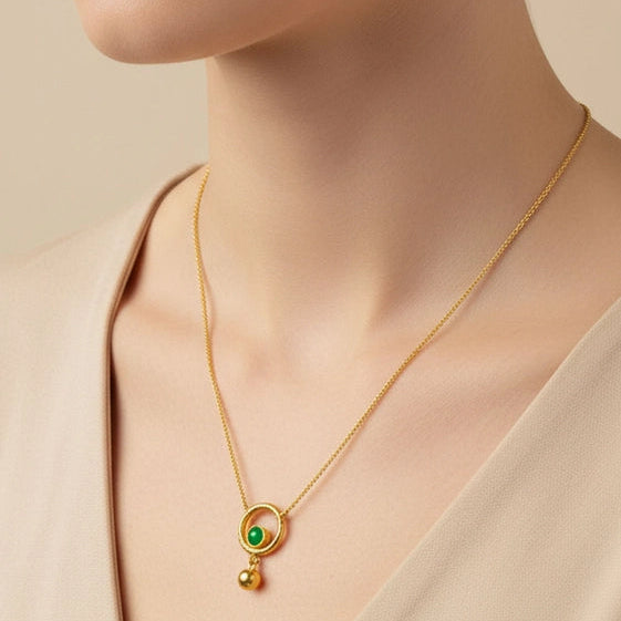 Green Emerald Gaze Necklace