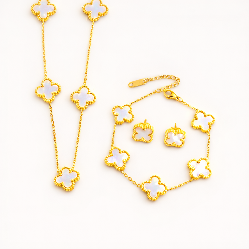 White Clover Jewellery Set With Necklace,Earrings and Bracelet