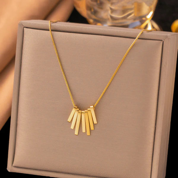 Dangling Stripes Necklace