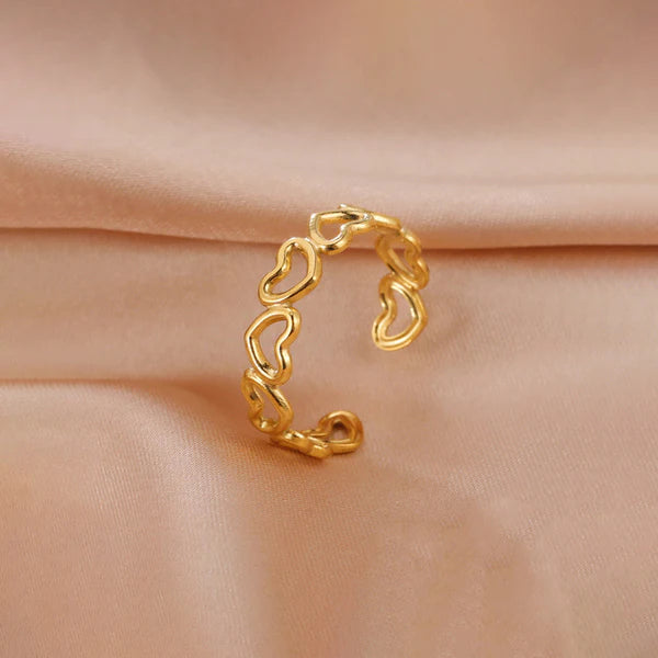 Adjustable Heart Themed Ring