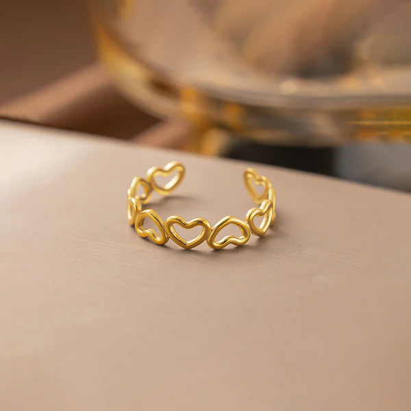 Adjustable Heart Themed Ring
